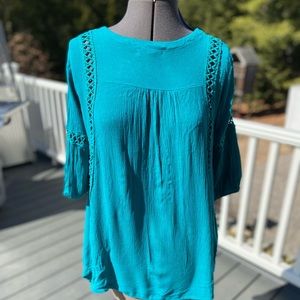 Blouse  by Grace & Lace